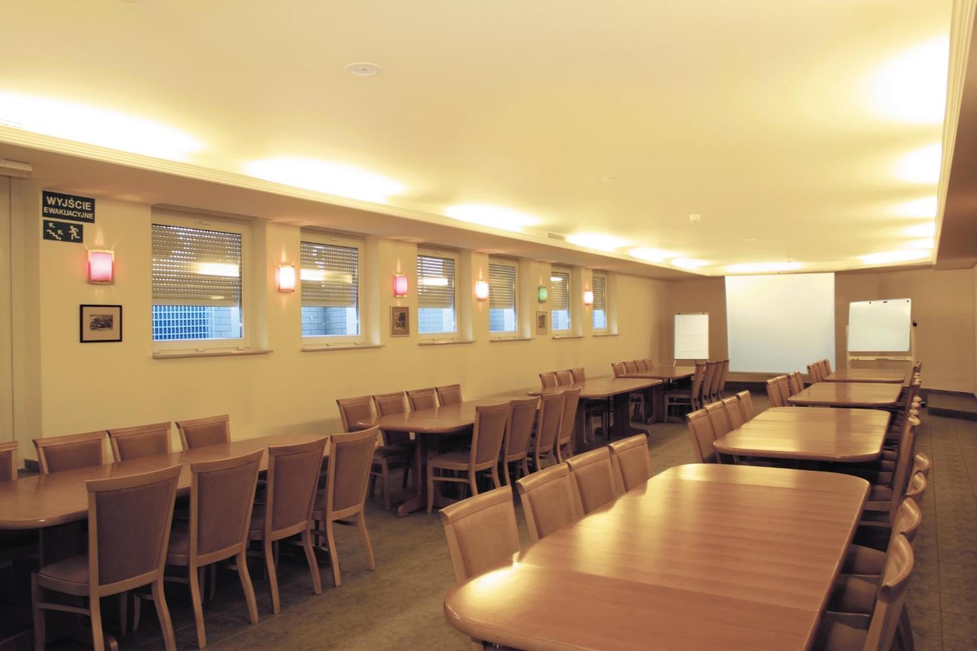 Hotel Bielany Bielany Wrocławskie Екстериор снимка